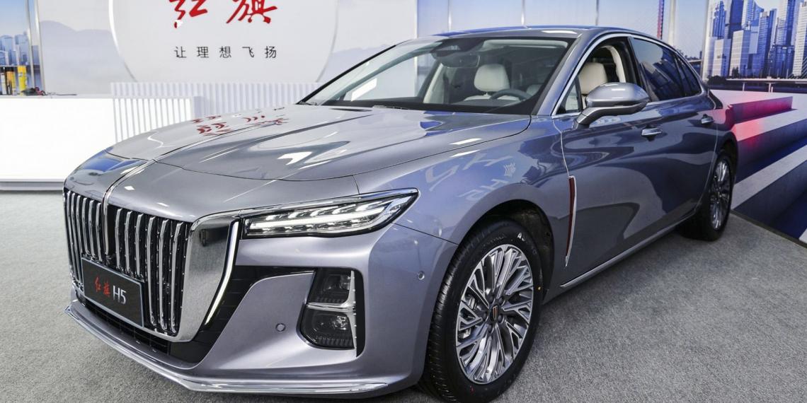 Российские покупатели потратили на китайские авто 1,02 трлн рублей